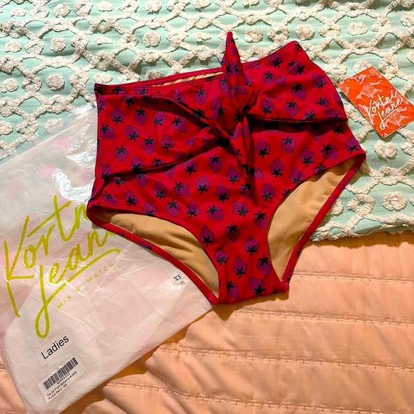 KORTNI JEANE Tie-Up Front “Purple Berry” bottoms - XS - NWT - Picture 1 of 8